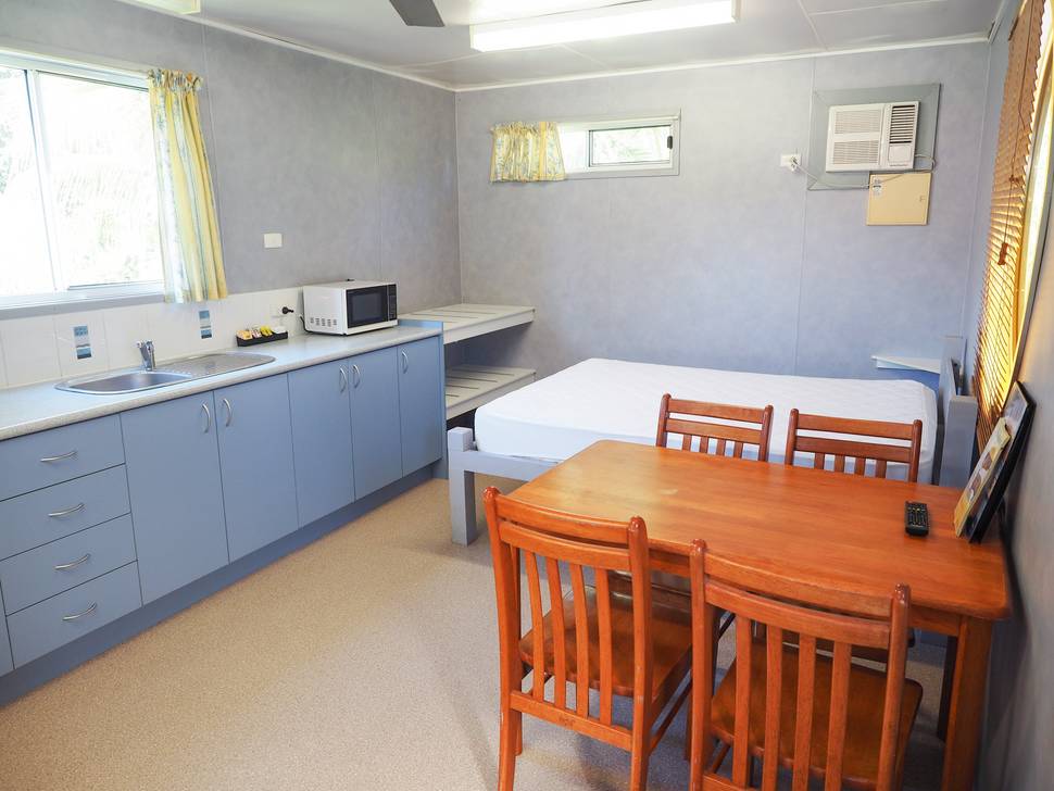 Standard Cabins BIG4 Conway Beach Tourist Park Whitsundays